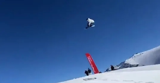 圖片來源：新體育網(wǎng)視頻截圖。