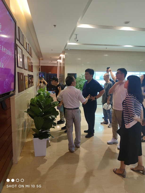 1691144968347782.jpg 2.jpg