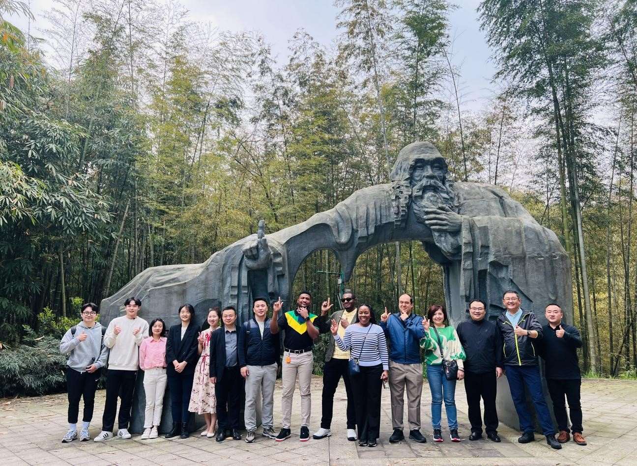 Guizhou Echo | 這一波，貴州又圈“國際粉”了