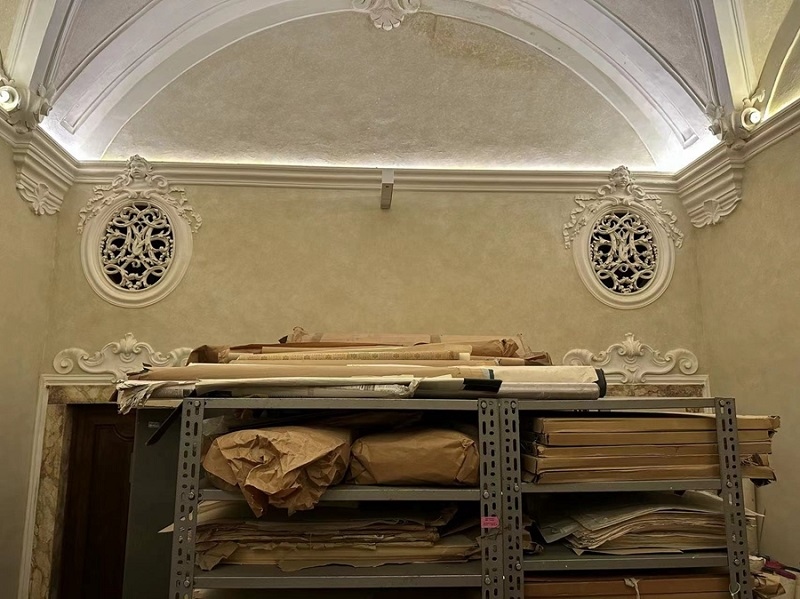 美第奇洛倫佐圖書館保存古籍。中藝國際供圖