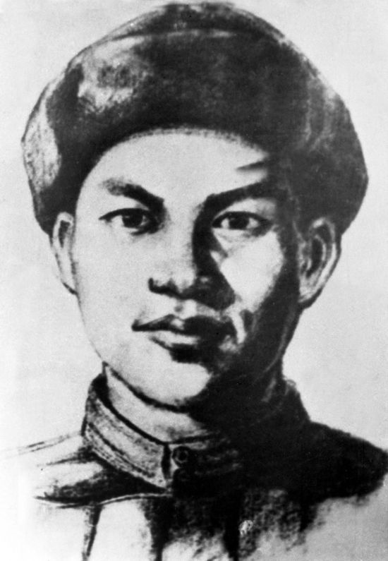  這是邱少云像。新華社發(fā)（資料照片）