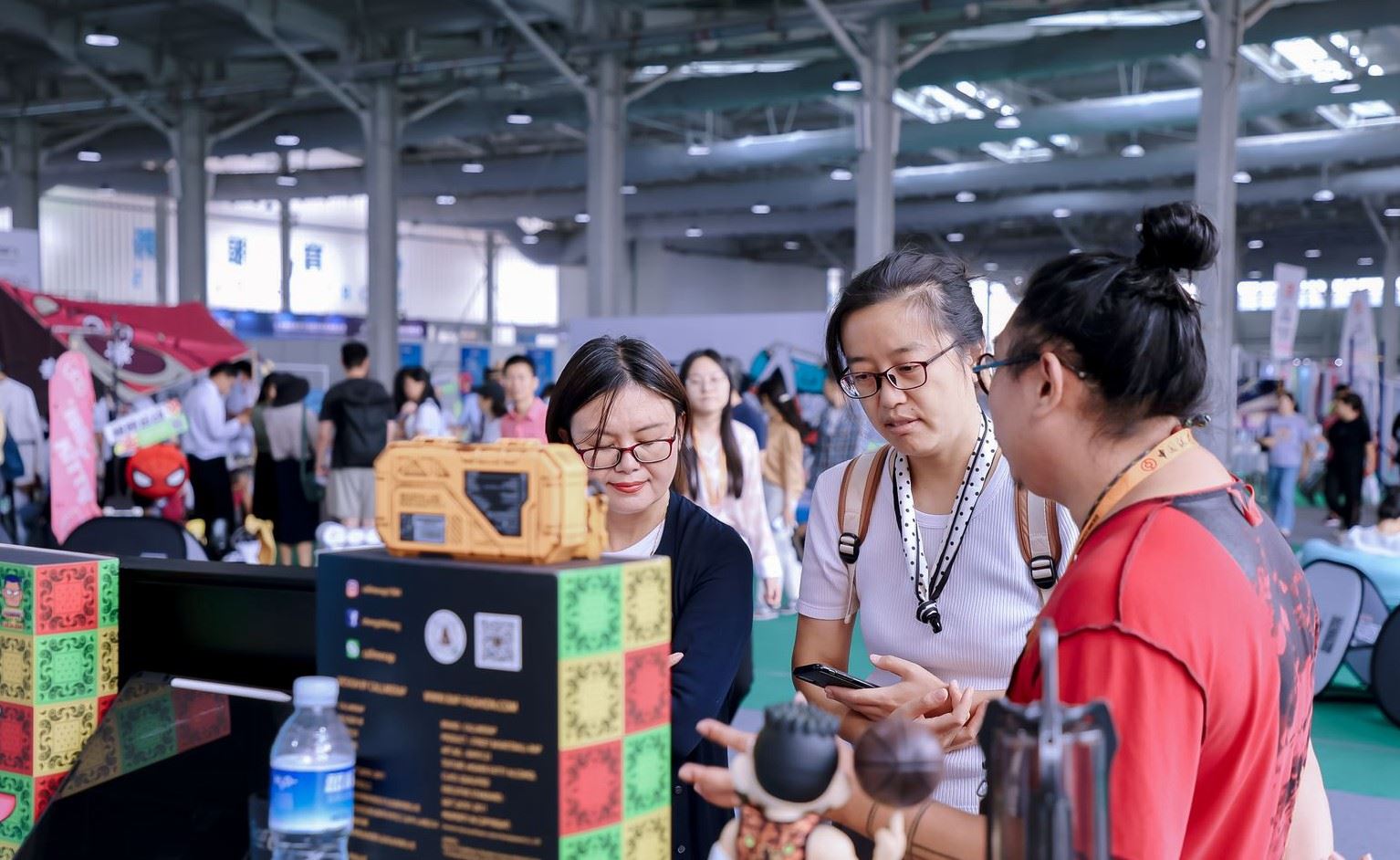 體育服務專題展區(qū)現(xiàn)場。人民網(wǎng) 歐陽易佳攝