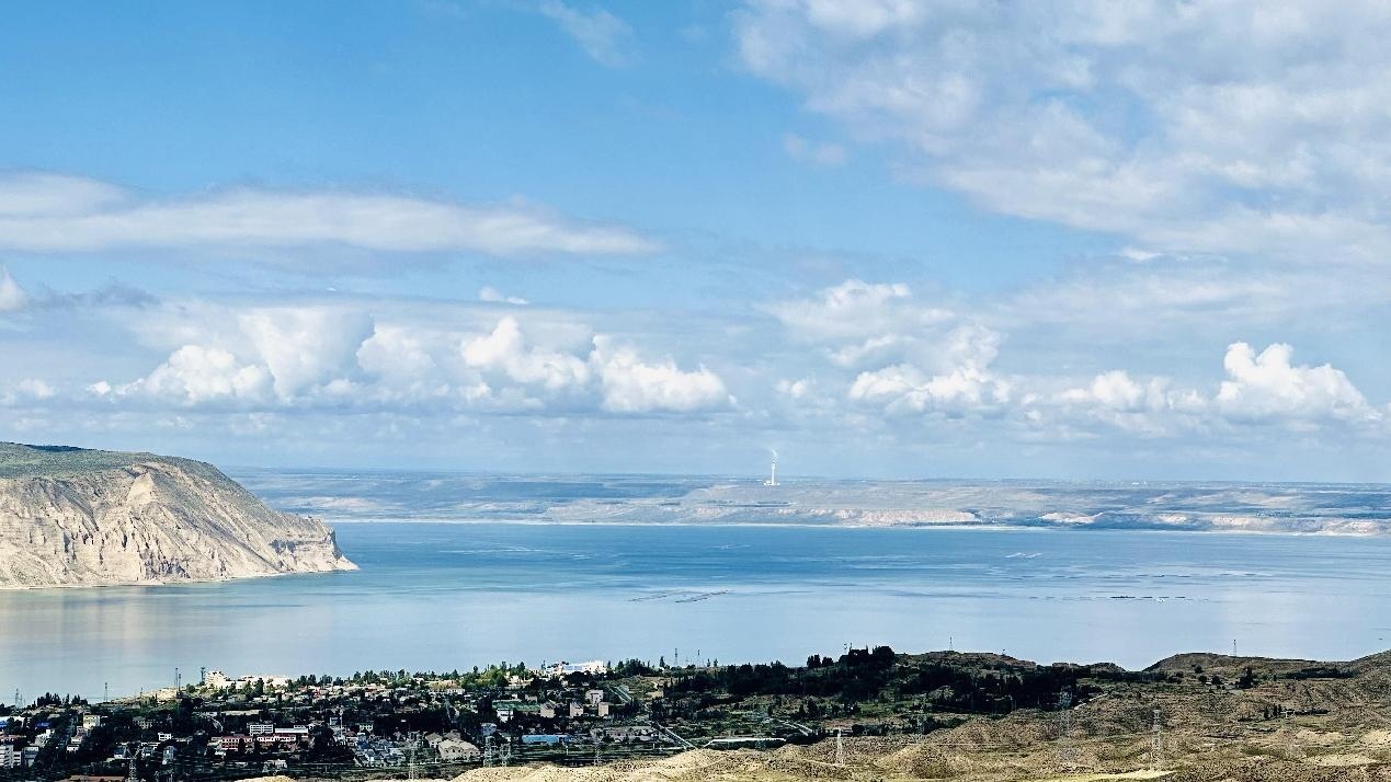 龍羊峽水庫(kù)。人民網(wǎng) 劉沛然攝