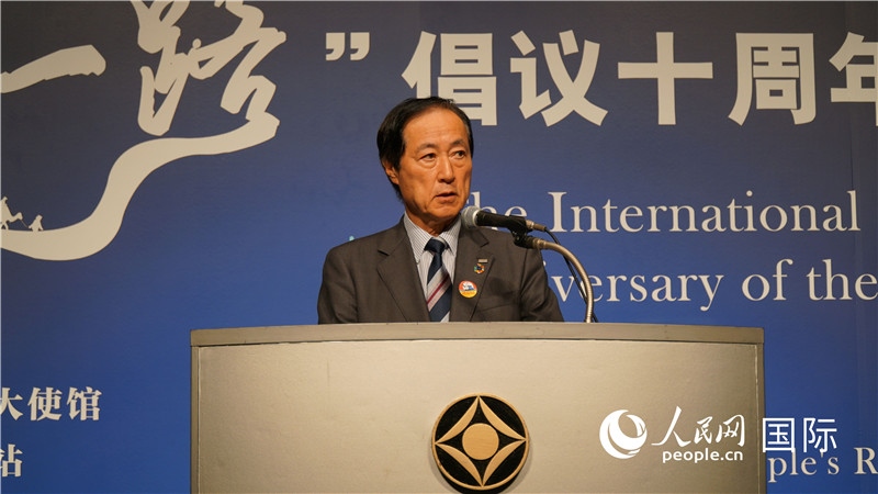 日本經(jīng)團聯(lián)副會長佐藤康博發(fā)言。人民網(wǎng) 蔣曉辰攝