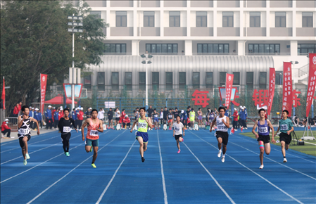 第59屆北京市中學(xué)生田徑運(yùn)動(dòng)會(huì)暨北京學(xué)生金奧運(yùn)動(dòng)隊(duì)田徑運(yùn)動(dòng)會(huì)。北京市教委供圖