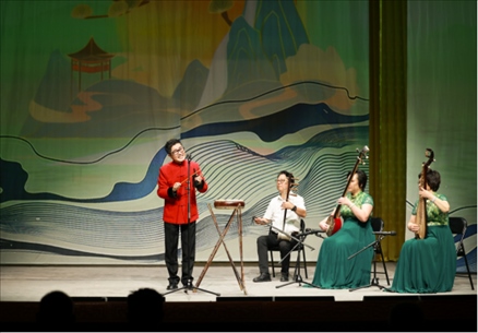 演出現(xiàn)場。中國煤礦文工團供圖