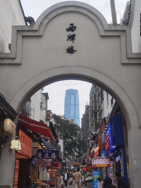 10月25日，太平老街街景。（本報記者 常雯宜攝）