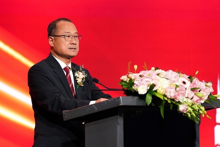 第十四屆全國政協(xié)常委、香港中華總商會會長蔡冠深致辭。阿聯(lián)酋中華工商總會供圖