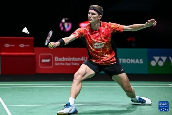 1月13日，安賽龍?jiān)诒荣愔?。新華社記者 程一恒 攝