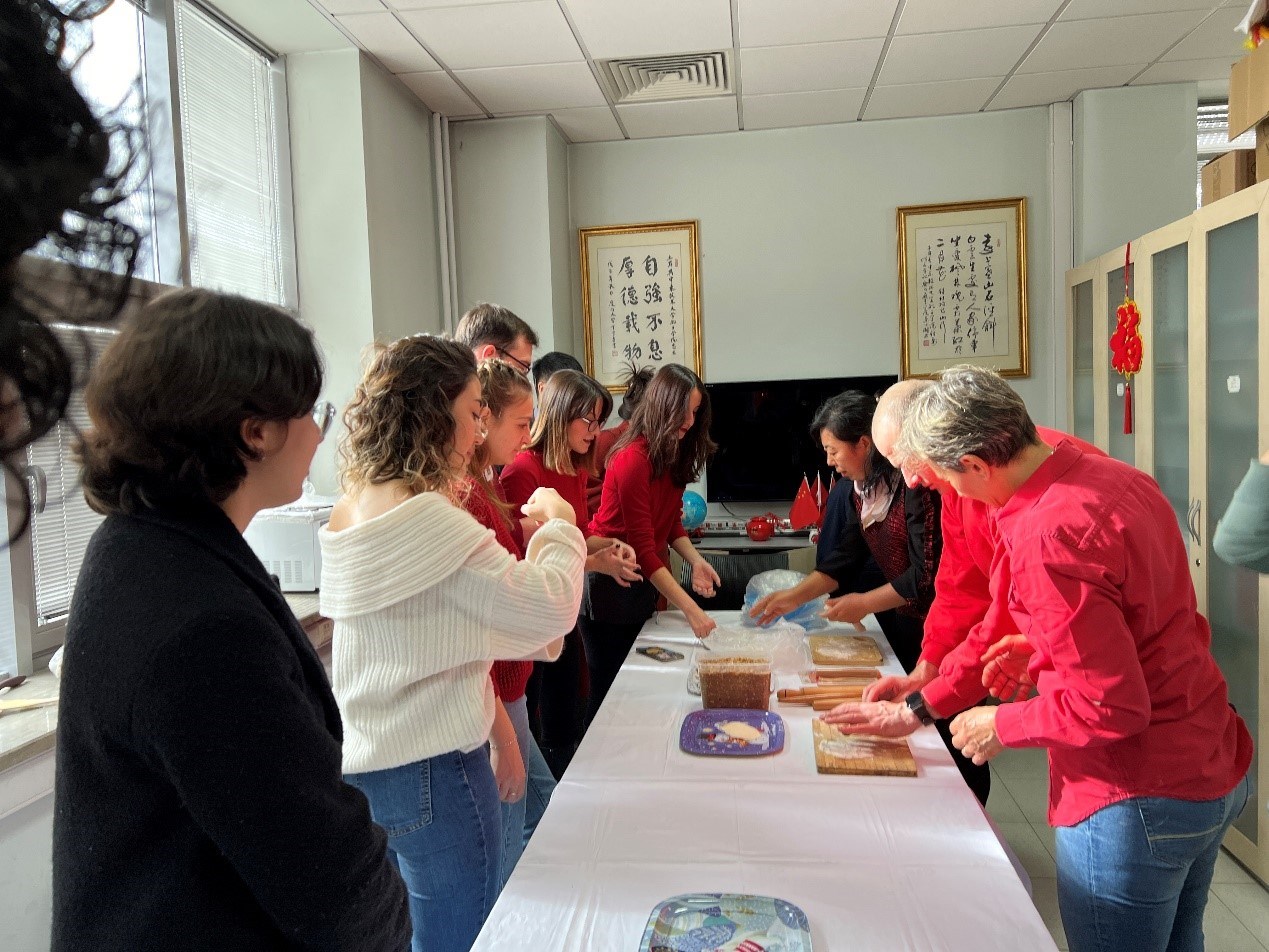 餃子工作坊現(xiàn)場。中東技術(shù)大學(xué)孔院供圖