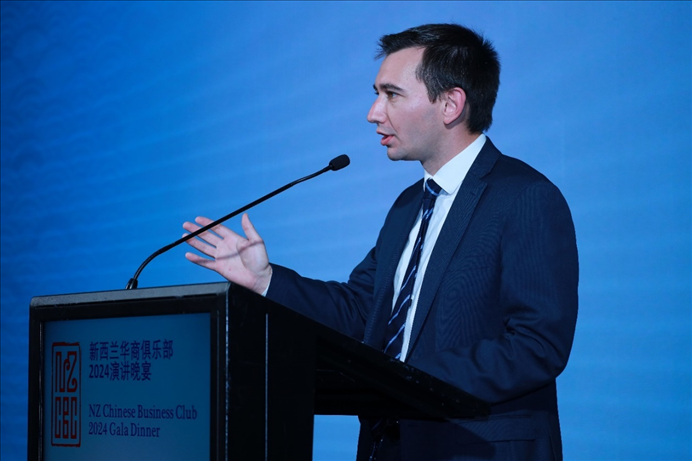 西緬·布朗部長(zhǎng)。主辦方供圖