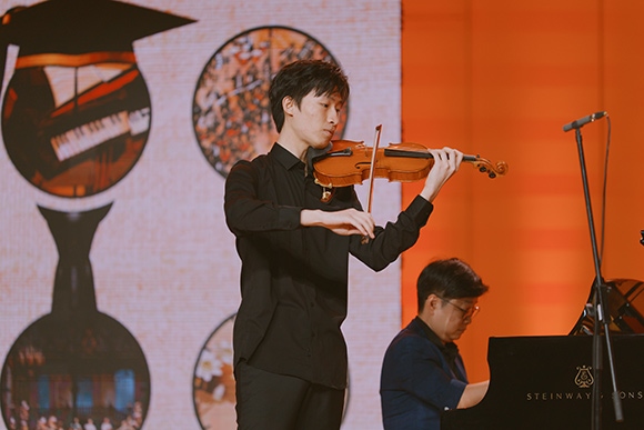 會議現(xiàn)場。學(xué)校供圖