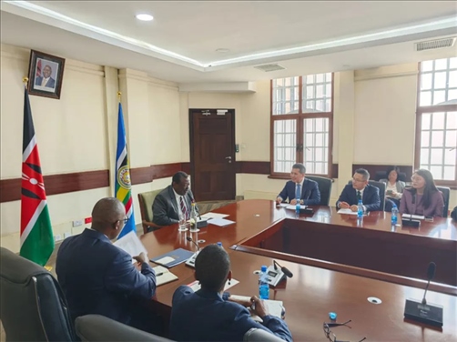 （座談會現(xiàn)場。駐肯使館供圖）