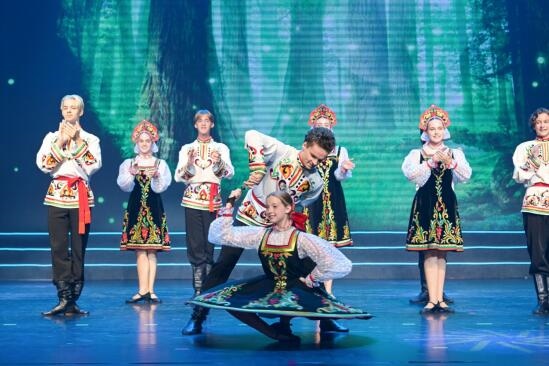 第十屆“歡動(dòng)北京”開(kāi)幕，12國(guó)青少年向未來(lái)問(wèn)好