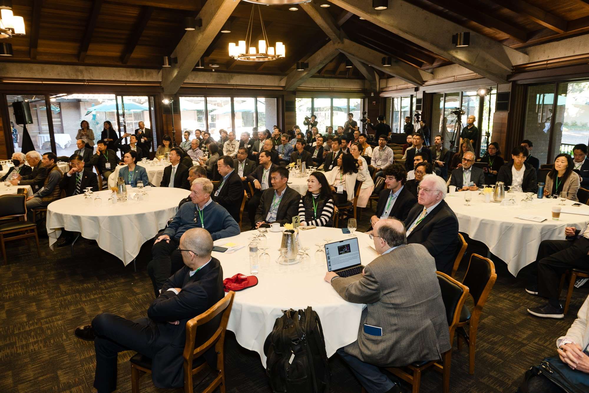 峰會(huì)現(xiàn)場(chǎng)。馮超攝