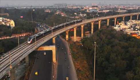 印度北部的軌道交通將自德里到密拉特的車程，從3-4小時(shí)縮短至約1小時(shí)