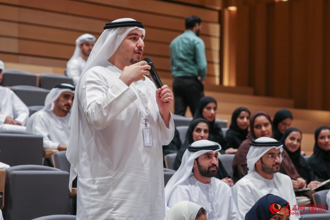 觀眾提問(wèn)。人民網(wǎng) 塔里克·易卜拉欣攝