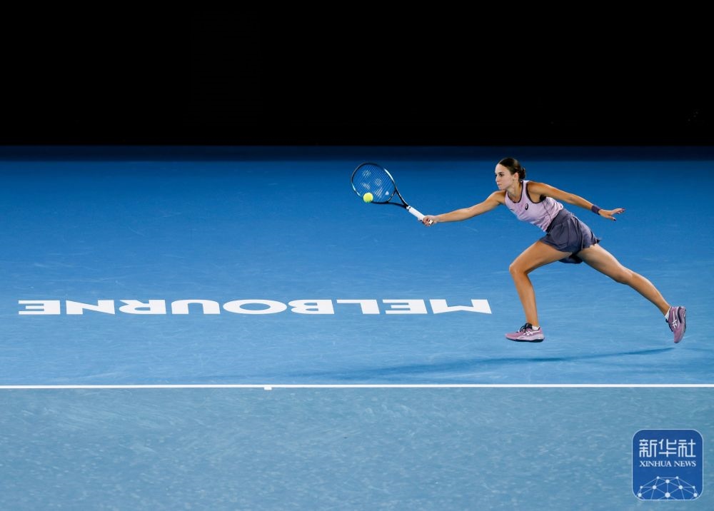 ↑托多尼在比賽中回球。新華社記者 馬平 攝