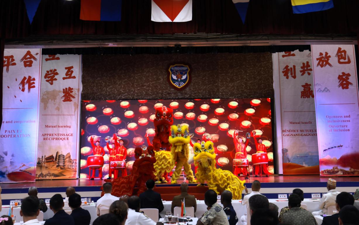 舞獅表演《金獅送福》。主辦方供圖