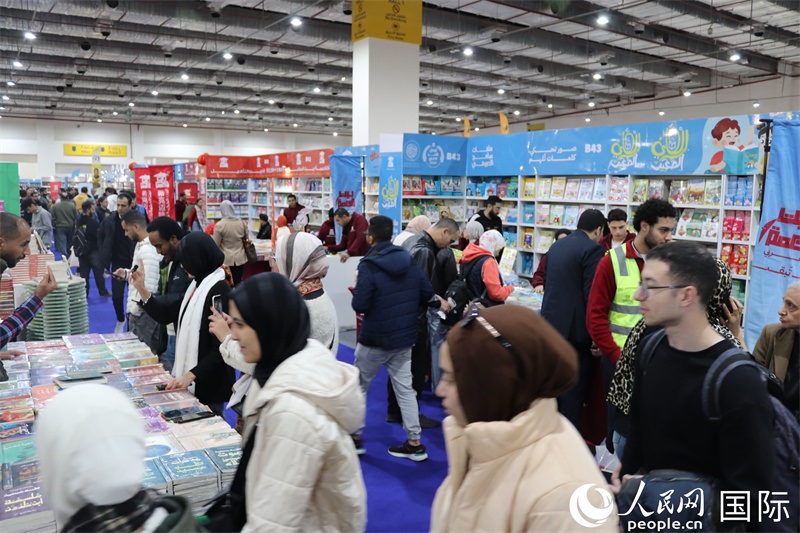 中國(guó)圖書(shū)在書(shū)展上大受歡迎 人民網(wǎng)記者黃培昭攝