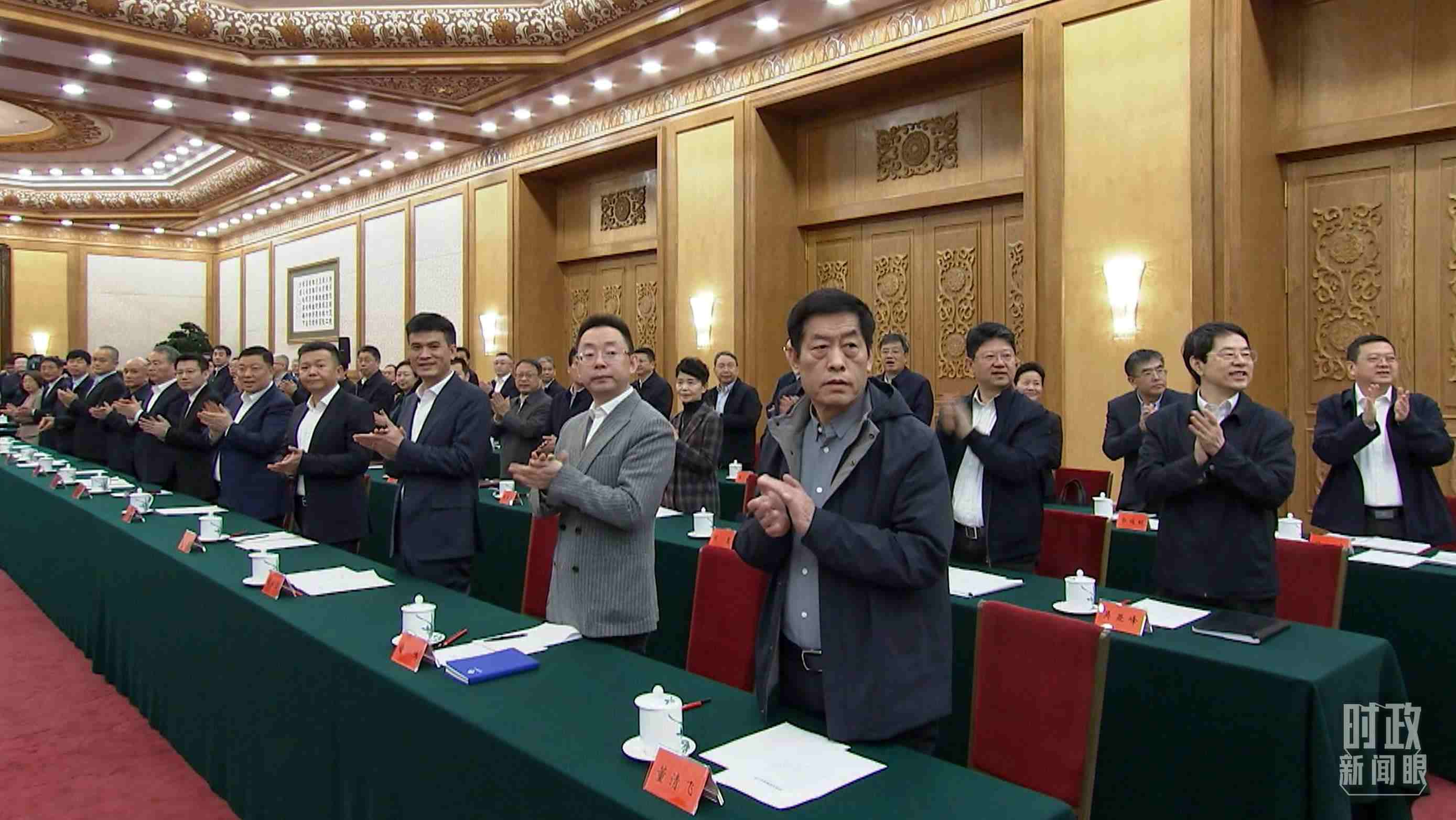 △2月17日，民營(yíng)企業(yè)座談會(huì)現(xiàn)場(chǎng)。