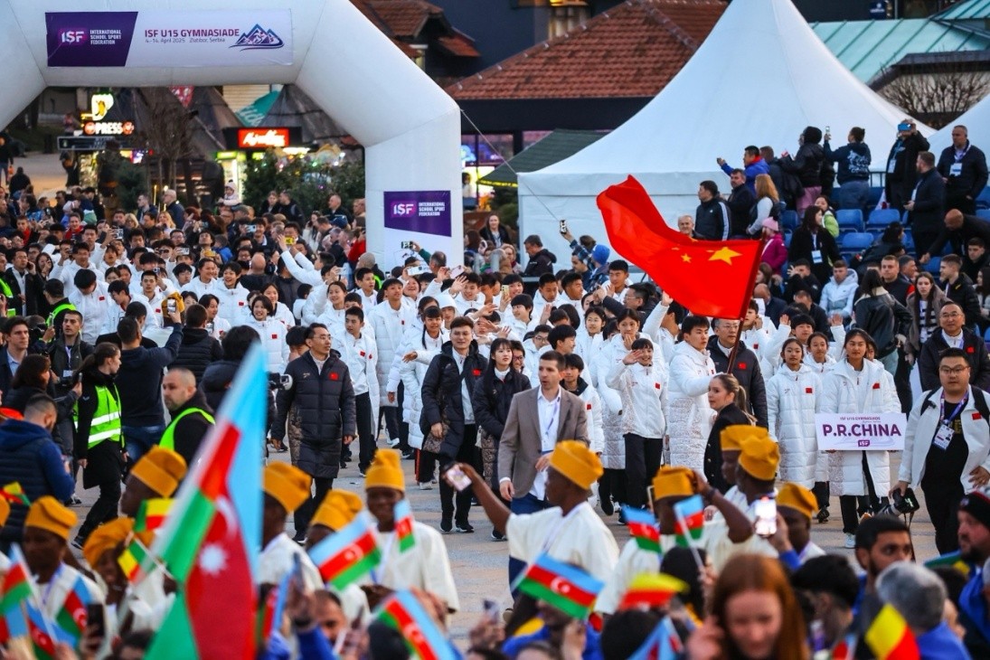 中國中學(xué)生體育代表團在開幕式上入場。圖片來源：中國中學(xué)生體育代表團