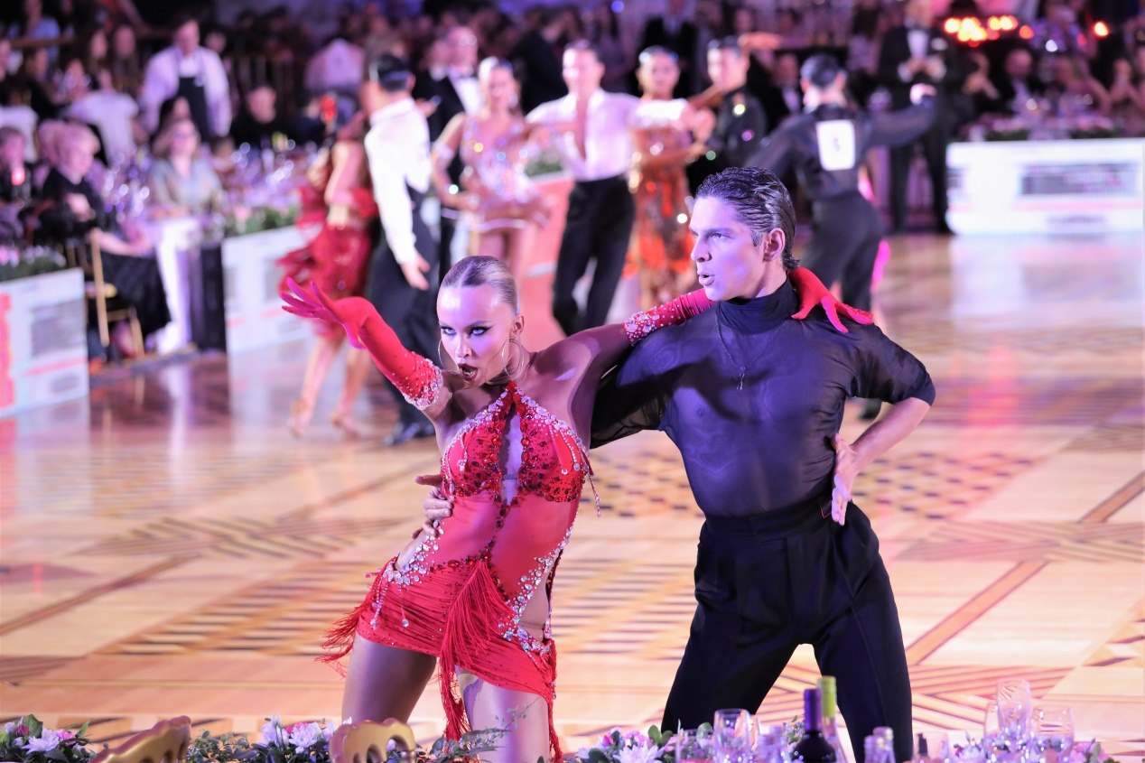 第七屆“克里姆林宮杯”國標舞錦標賽現(xiàn)場。于子恒攝