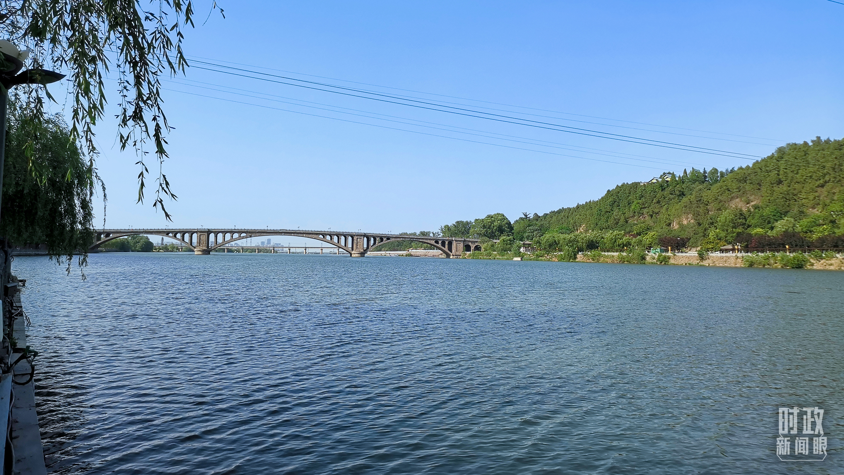 △伊河。（總臺(tái)央視記者范一鳴拍攝）