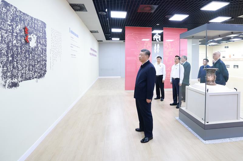 △2024年9月10日，習(xí)近平總書記來到陜西寶雞市參觀寶雞青銅器博物院。