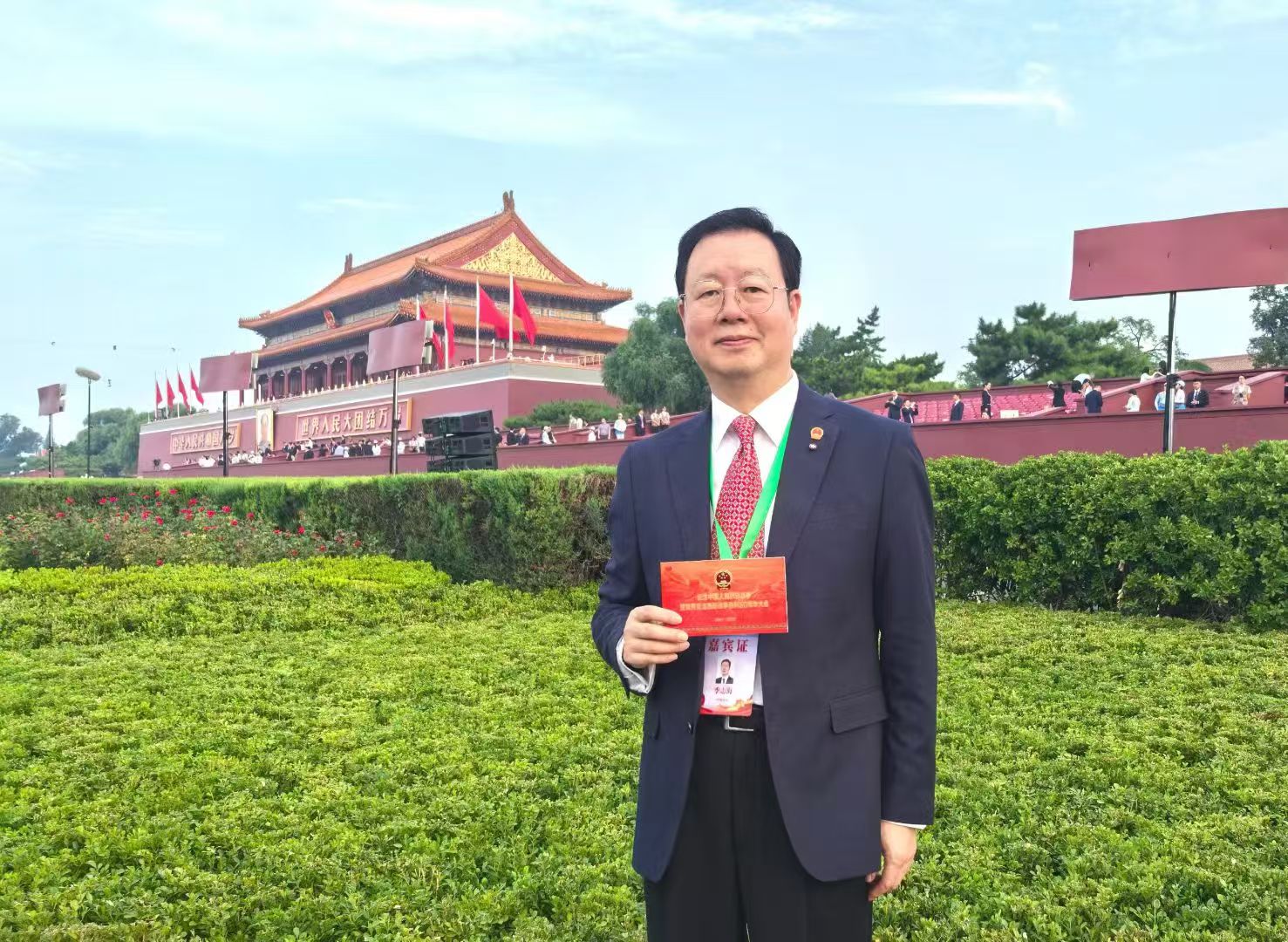 觀禮席上的嘉賓談“閱兵現(xiàn)場感”：不忘歷史，干好實事